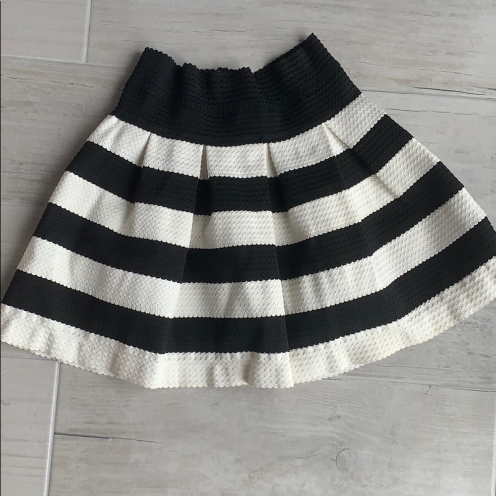 Classic black and white stripe skirt size Small